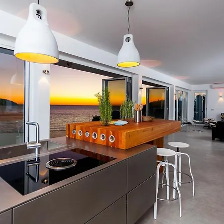 فيلة Style And Sea فيلا لوكا